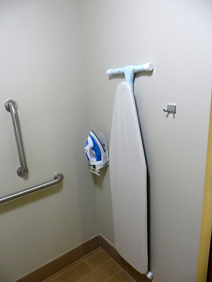 Baymont by Wyndham Glenwood