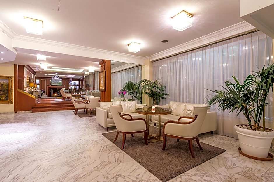 Hotel Century