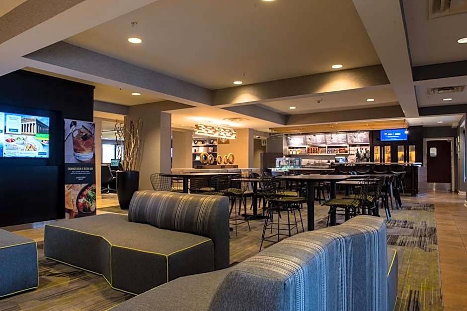 Courtyard by Marriott Nashville at Opryland