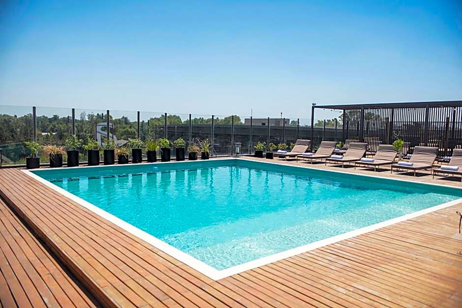 KOS Pilar Hotel