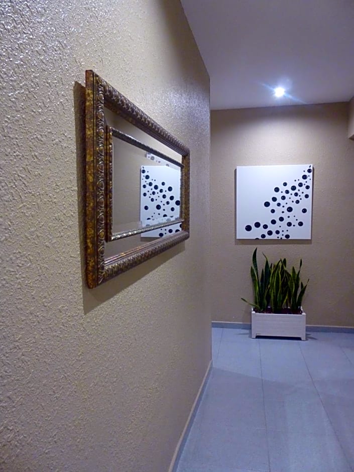 Aneto Hotel