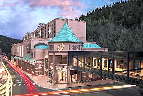 Horseshoe Black Hawk - A Caesars Rewards Destination