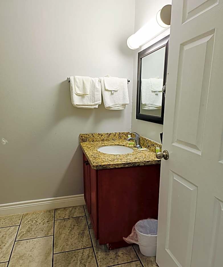 Village Inn Motel Rockport near Aransas Bay