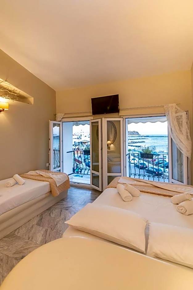 Fratelli Family Rooms