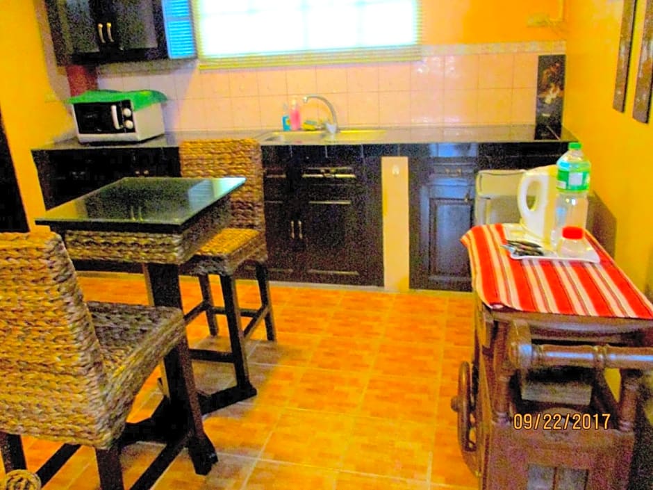 Monte Rio Gardens Bed & Breakfast