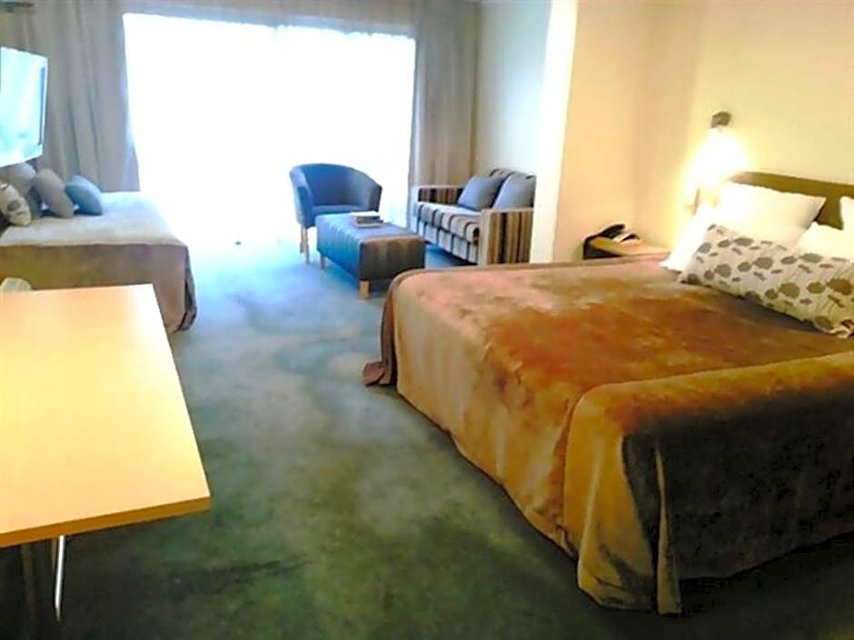 Marineland Beachfront Accommodation