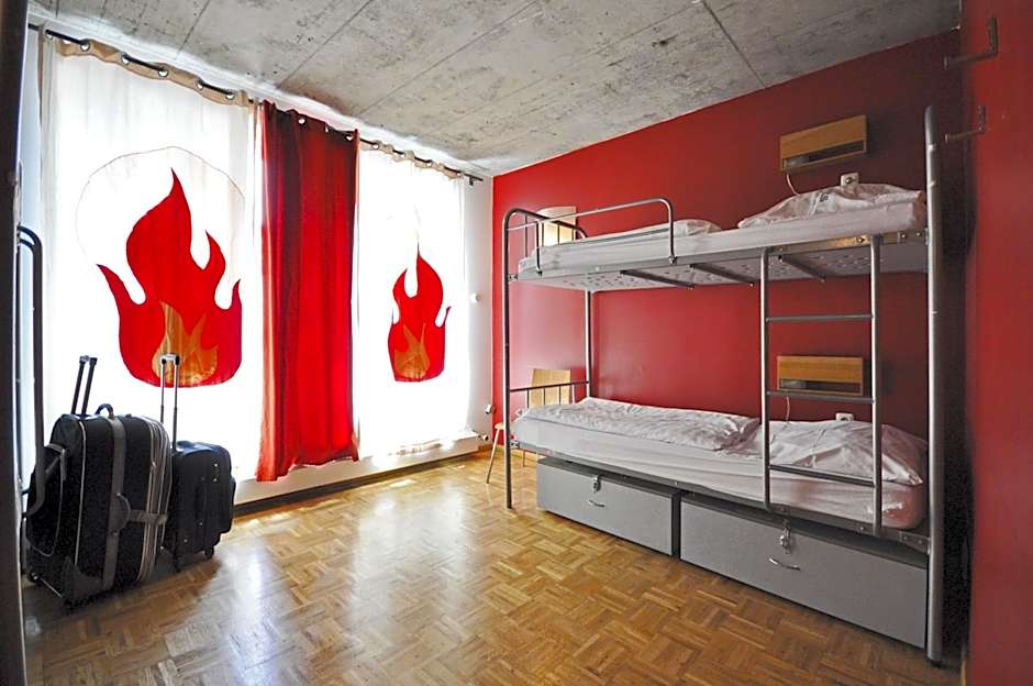 Five Elements Hostel