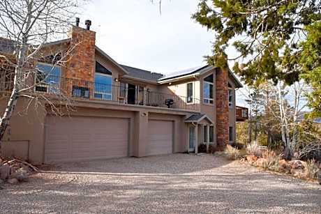 Harmony Belle at Kolob Canyon