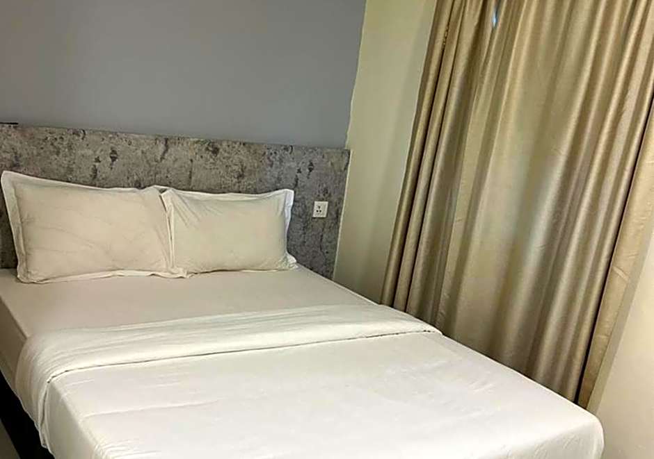D'Lima Beach Inn