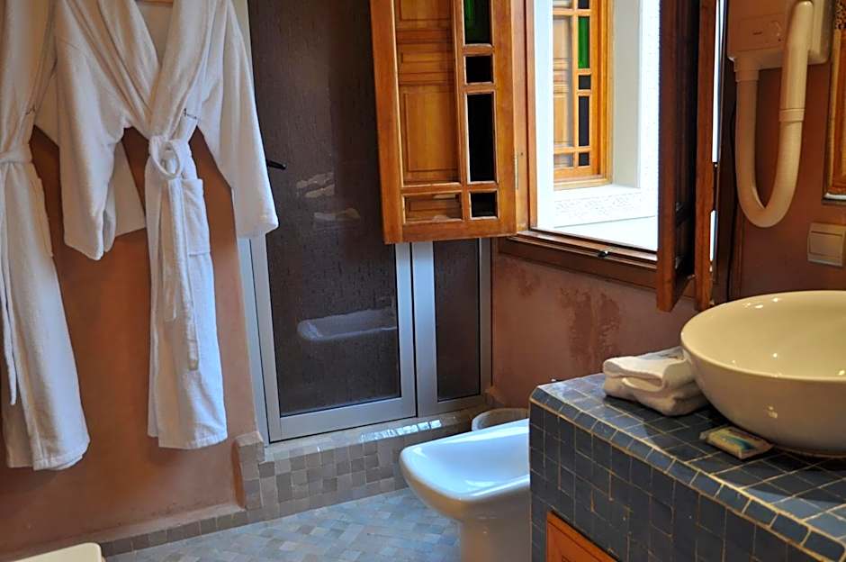 Riad Andalib