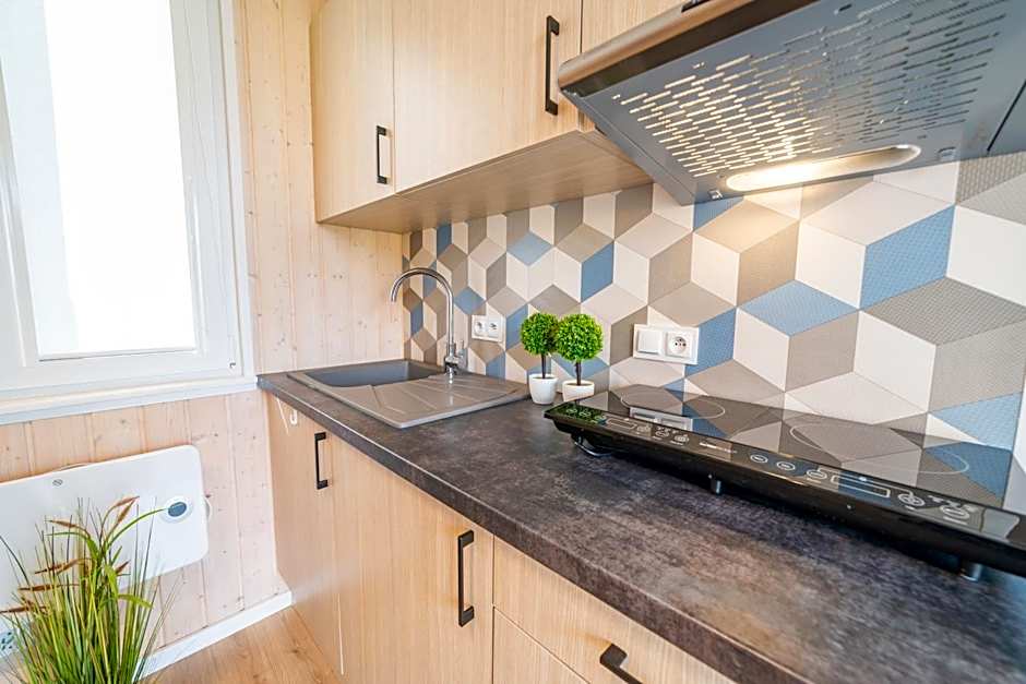 Velo Camp nad jeziorem Dadaj