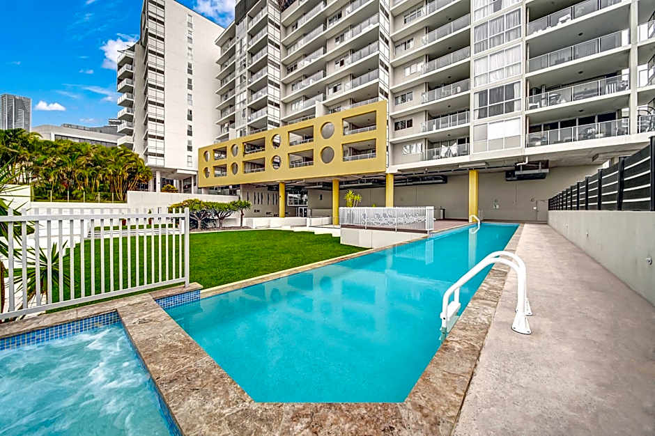 Oxygen Apartments