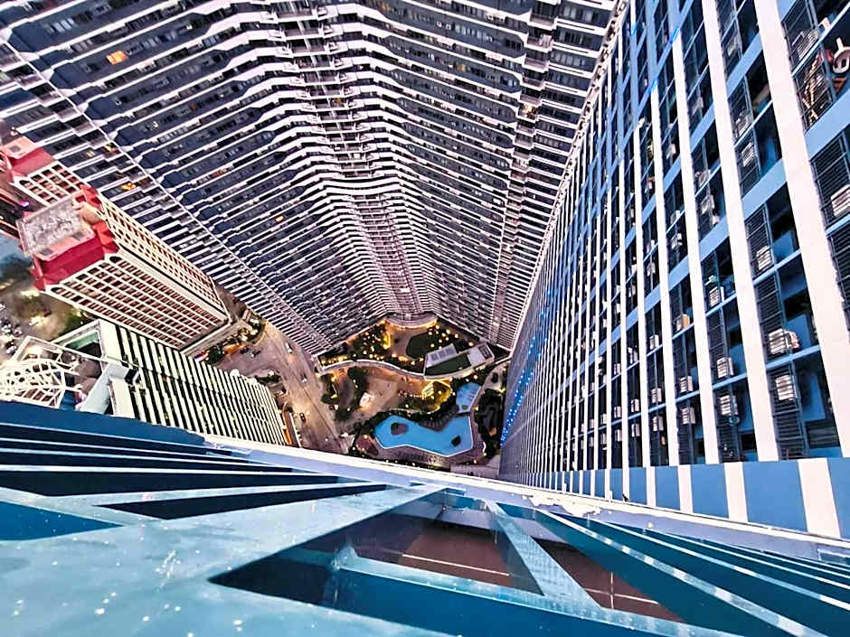 Air Residences penthouse