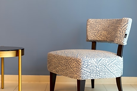 Gardensuite, gardenside with balcony