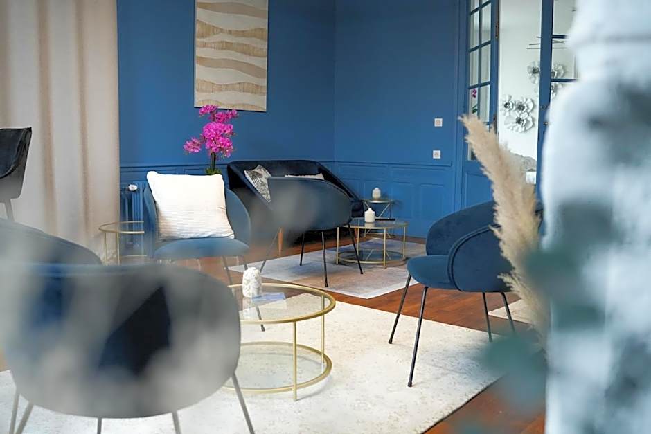 Hôtel Échappée en Baie - Parking privé gratuit dont forfaits bornes électriques réservable