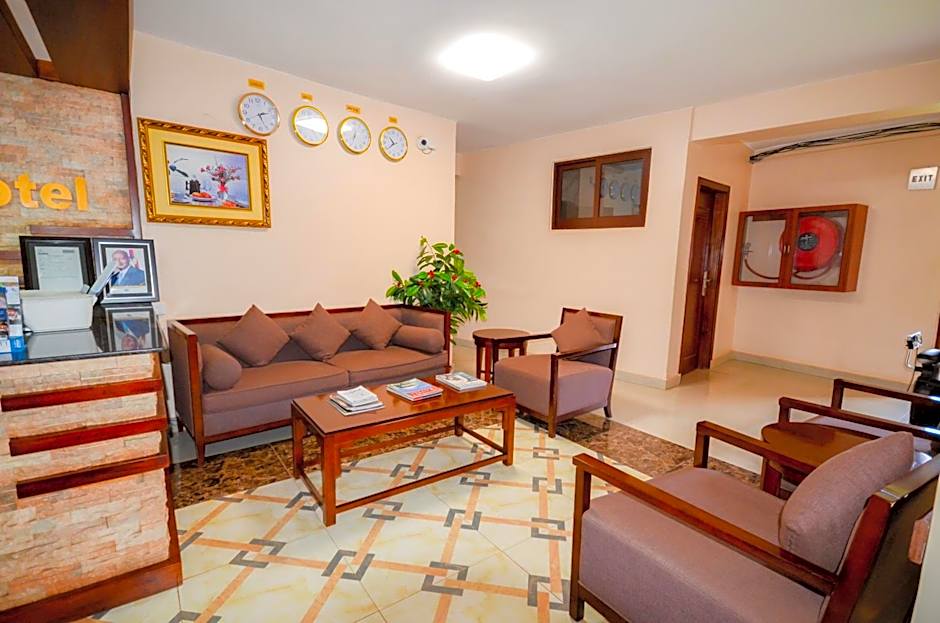 Hillside Plaza Hotel