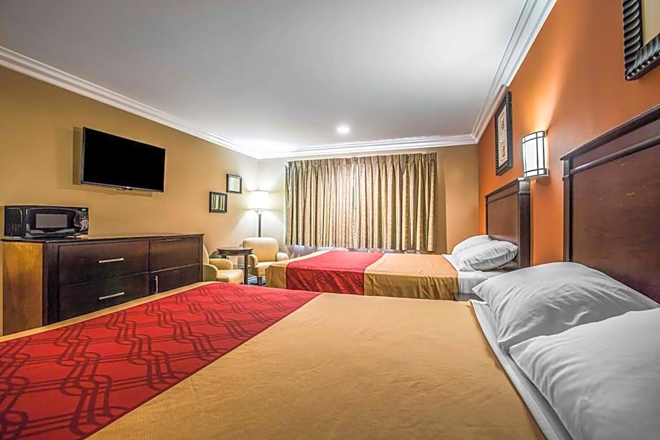 Baymont by Wyndham Ontario