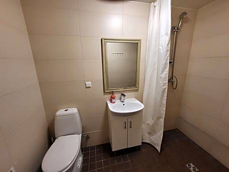 Quadruple Room with Bathroom
