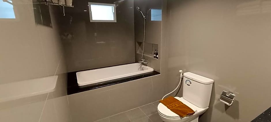 The Airport Courtyard Suvarnabhumi Airport