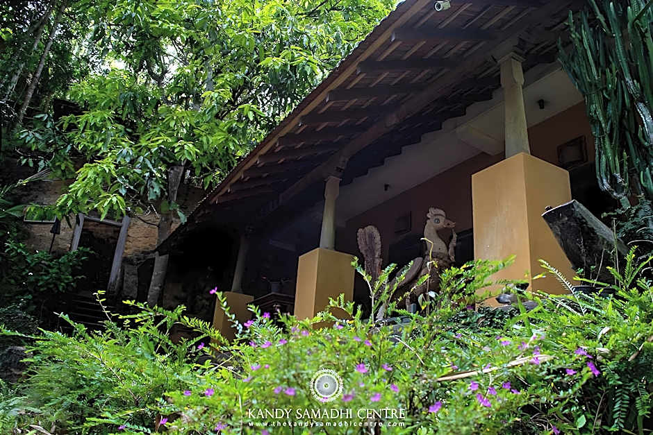Kandy Samadhi Centre Hotel
