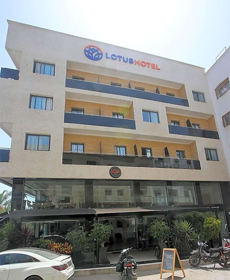 LOTUS HOTEL Casanearshore