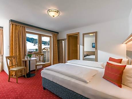 Double Room (Single Use)