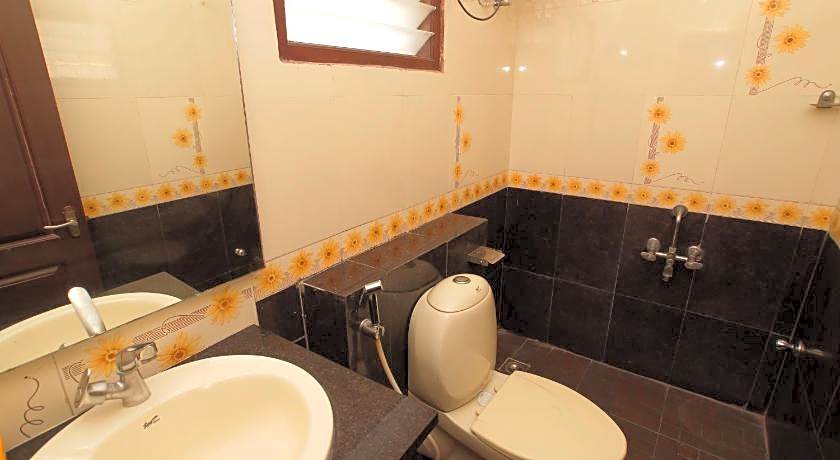 Lloyds Guest House Royapettah – Chennai, IL