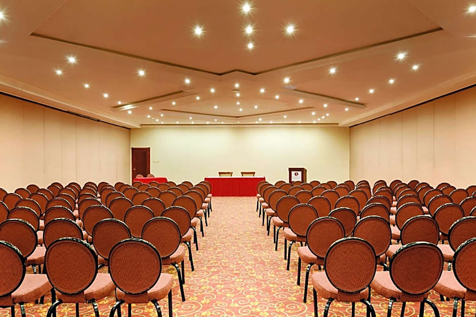 Ramada by Wyndham Princess Belize City