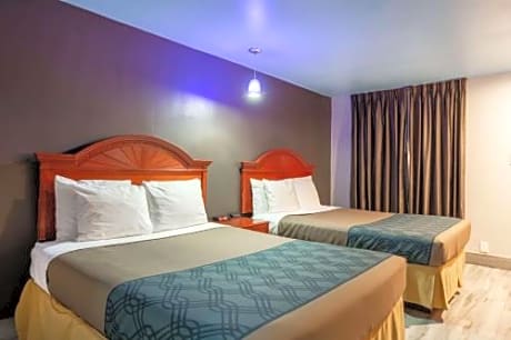Queen Room with Two Queen Beds - Non-Smoking