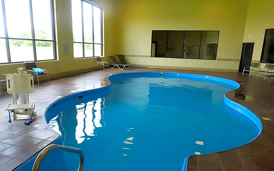 Red Roof Inn & Conference Center Wichita Airport