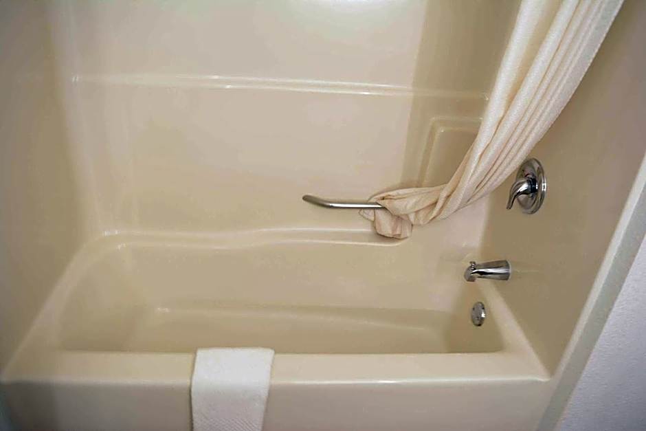 Econo Lodge Cleveland Southeast - Kent