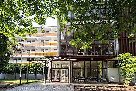 CE Napfény Hotel