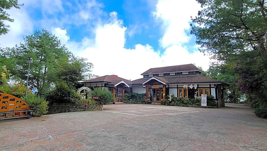 Naluwan Villa