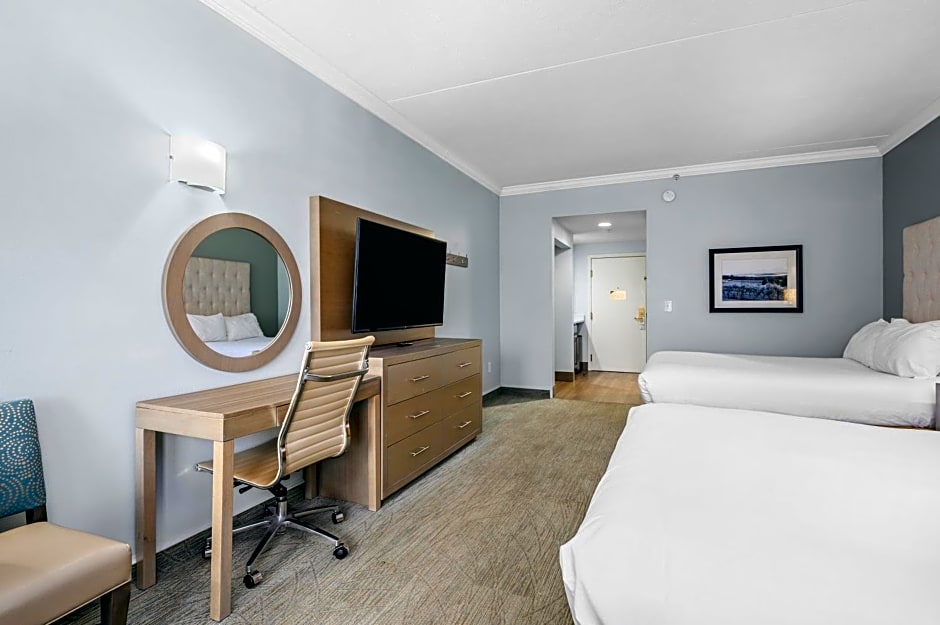 Cherry Tree Inn and Suites