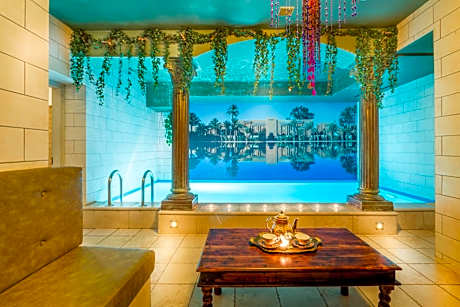 King Room with Private Spa Access for 1 hour