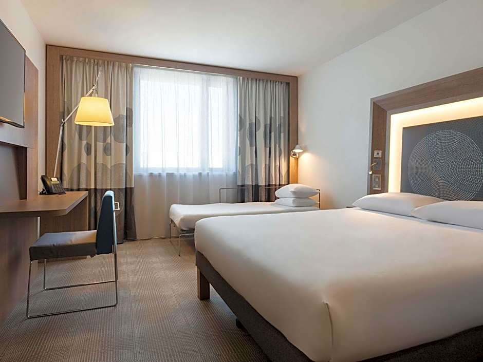 Novotel Paris Saint Denis Stade Basilique