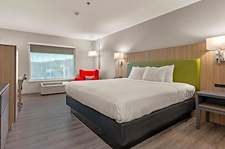 Double Room with Two Double Beds - Accessible/Non-Smoking