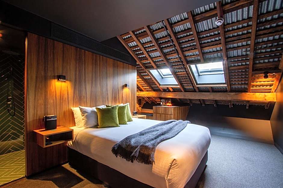 Photo 1 of 4 of Loft 1 Queen Bed