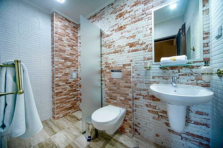 Hotel Antique - free private parking