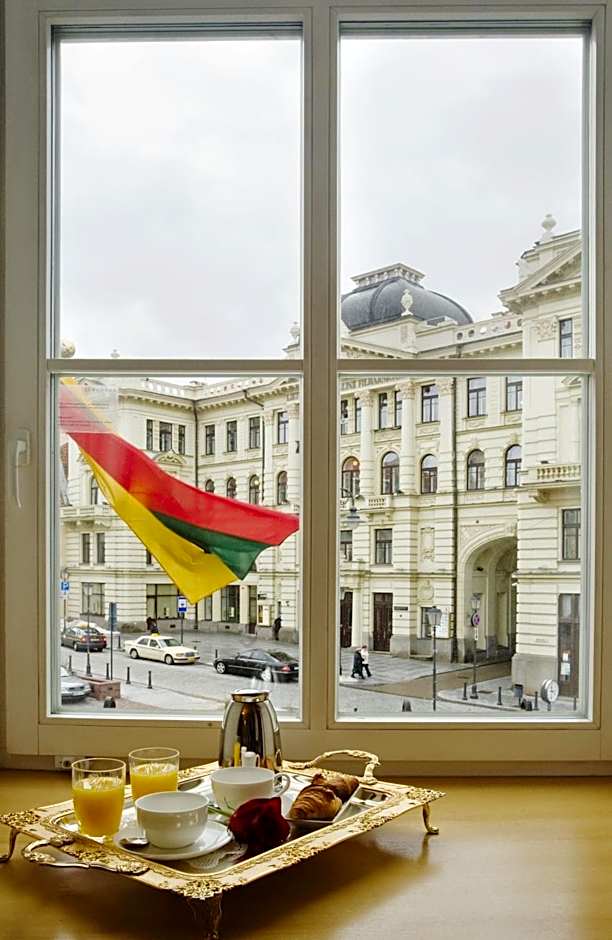 Imperial Hotel & Restaurant