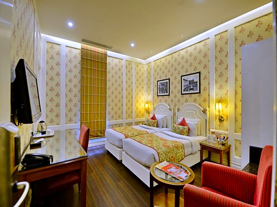 Hotel Bright