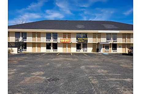 OYO Hotel Vienna I-75