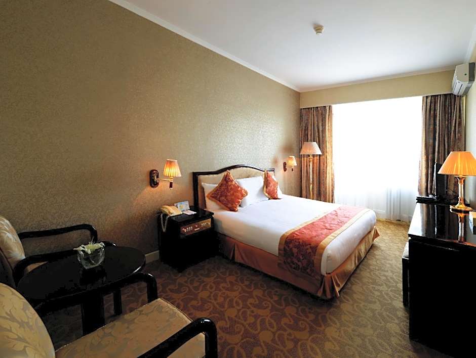 Bayangol Hotel
