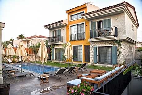 Soas Suites