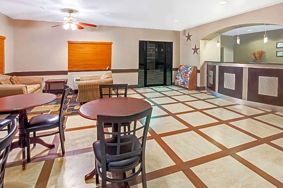 Super 8 by Wyndham Houston/I-10/Federal Road