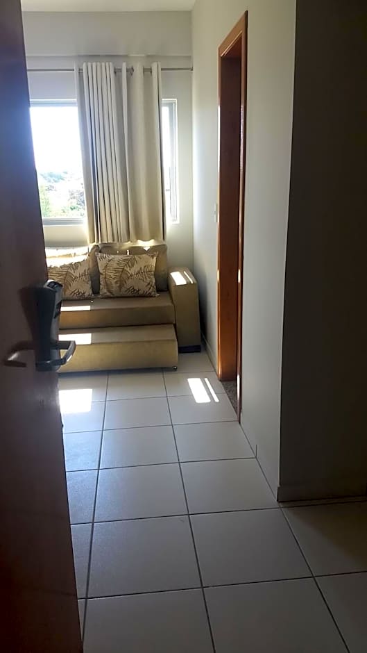 Golden dolphin Express 5pessoas mais 1 criança até 5 anos com toalhas e roupas de cama,lençóis, travesseiros e fronhas e 3 parques aquáticos termais limpeza impostos e taxas já incluso