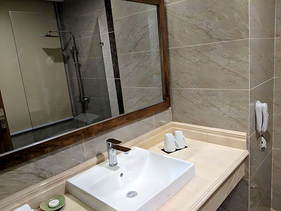 Muong Thanh Luxury Son La Hotel