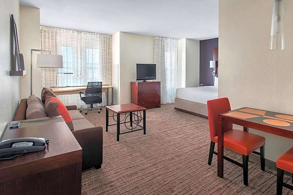 Residence Inn by Marriott Alexandria Old Town South at Carlyle