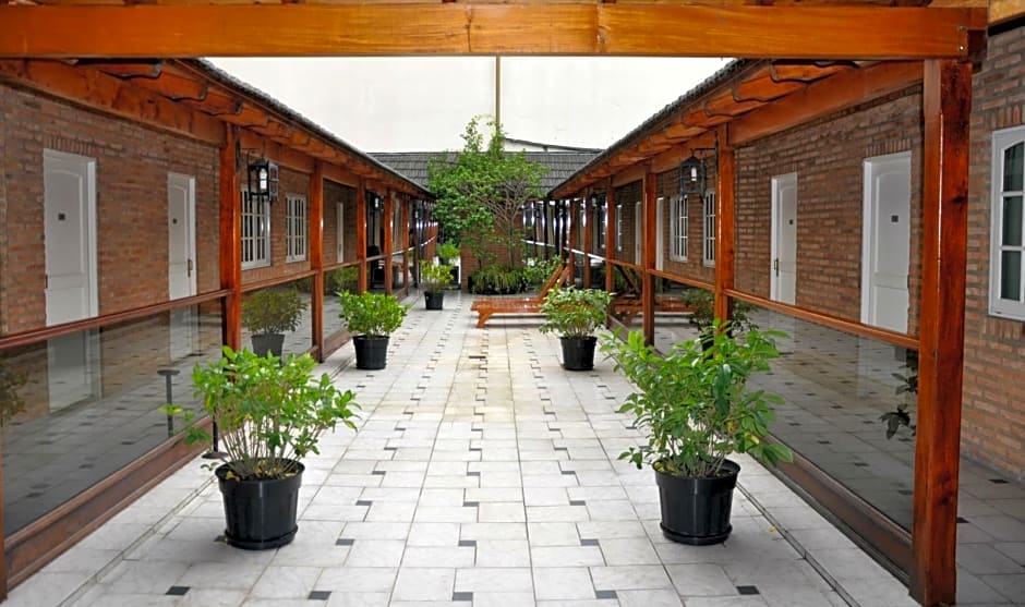 Centuria Hotel Buenos Aires