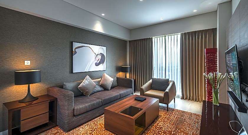 Oakwood Hotel & Residence Surabaya